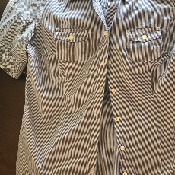 American Eagle outfitters size 4 pin stripe blouse - Picture 2 of 5